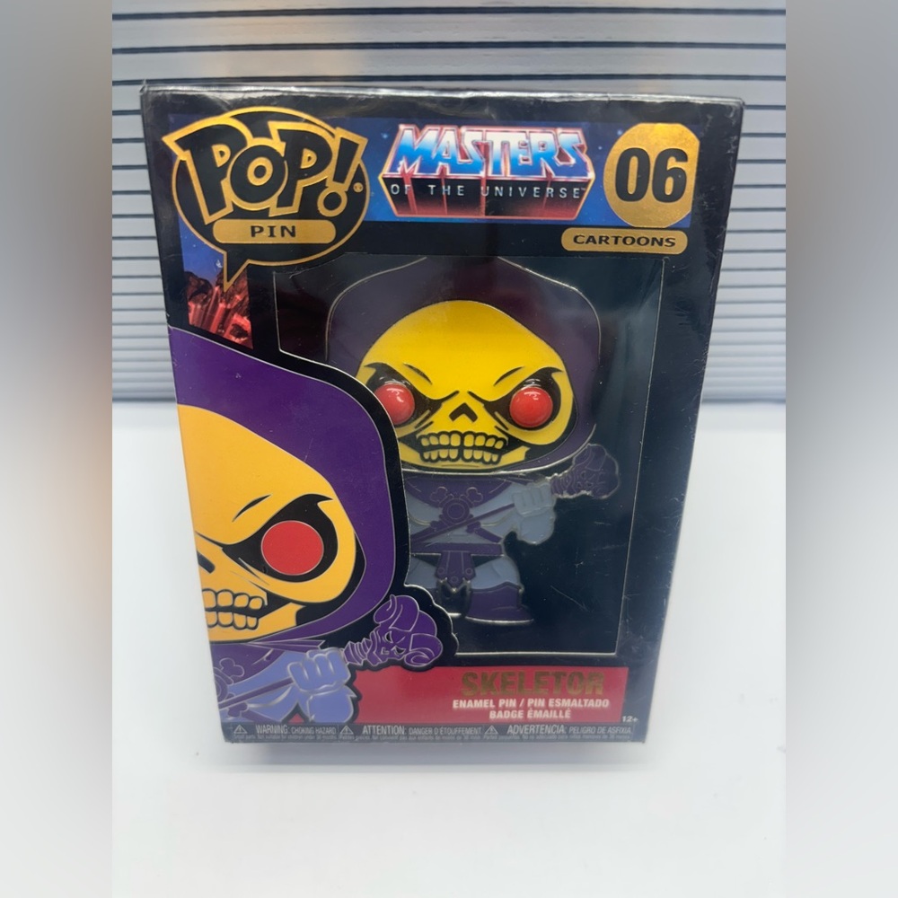Funko Pop! Pins: Masters of The Universe - Skeletor with Glow In the Dark Eyes